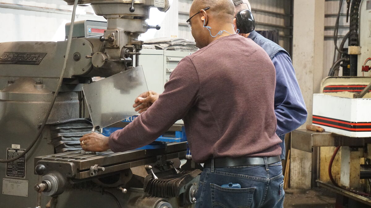 SSCI safety instructor leading a hands-on workplace safety workshop